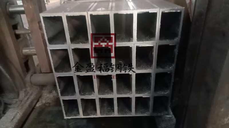 精致钢